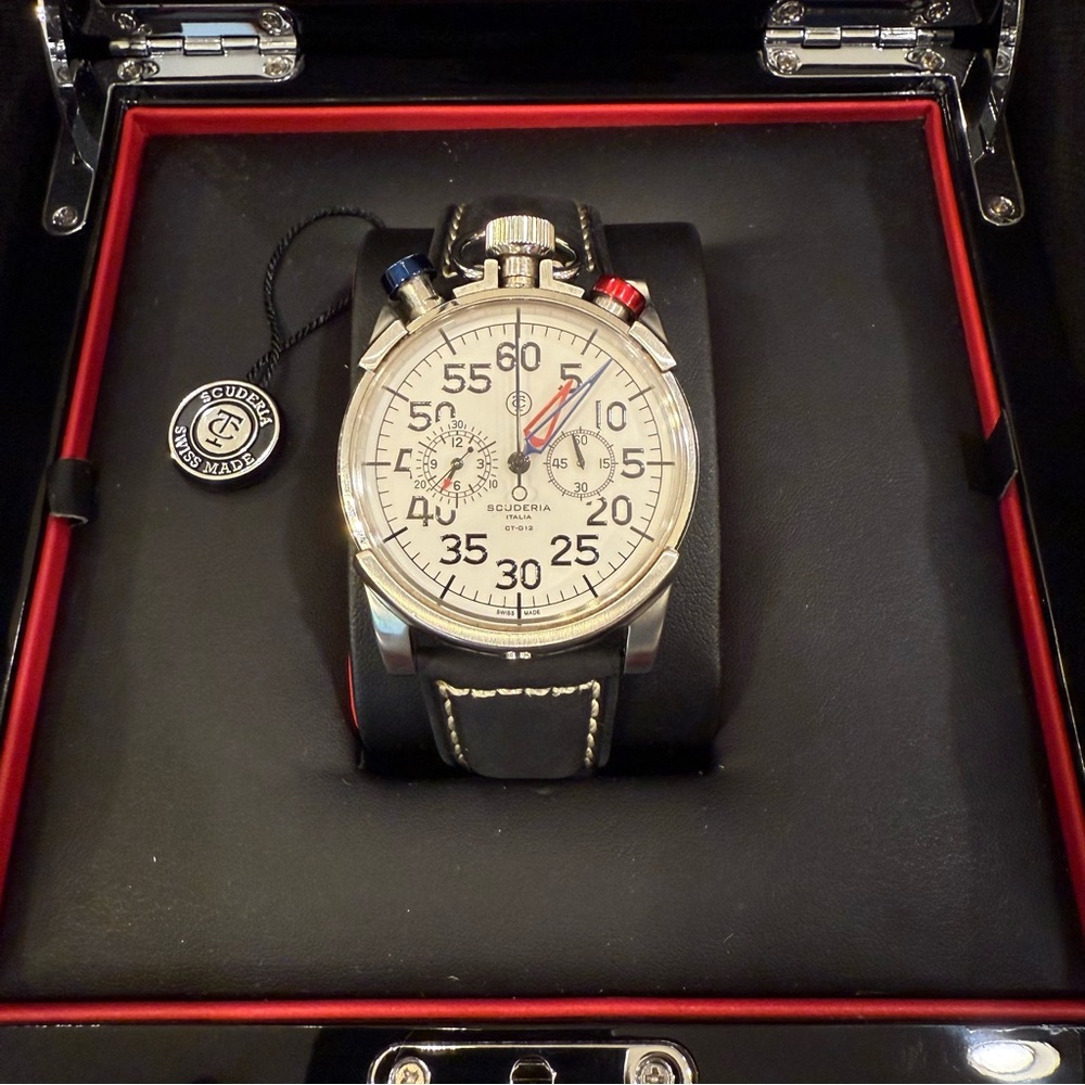 CT Scuderia chronograph Corsa Classic 012. Swiss-made. Just serviced.